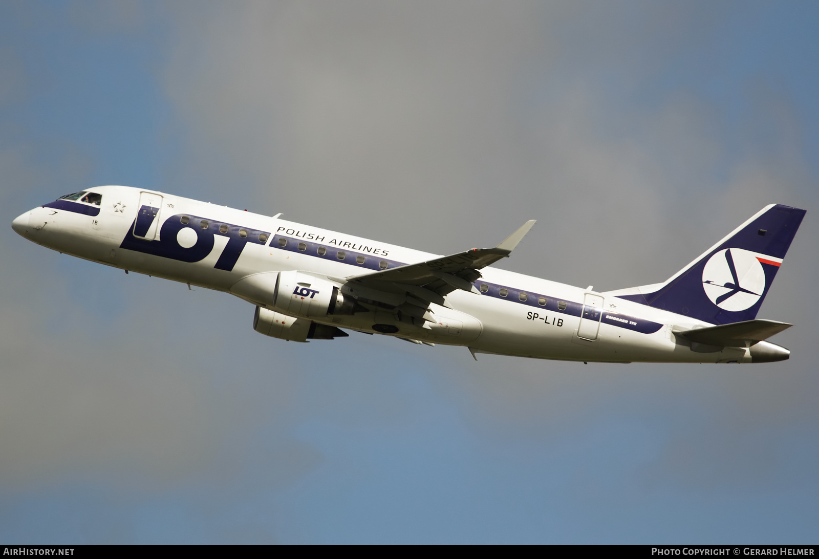 Aircraft Photo of SP-LIB | Embraer 175LR (ERJ-170-200LR) | LOT Polish Airlines - Polskie Linie Lotnicze | AirHistory.net #129963