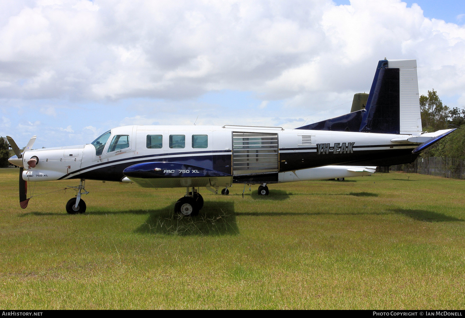 Aircraft Photo of VH-EAK | Pacific Aerospace P-750XSTOL (750XL) | AirHistory.net #129984