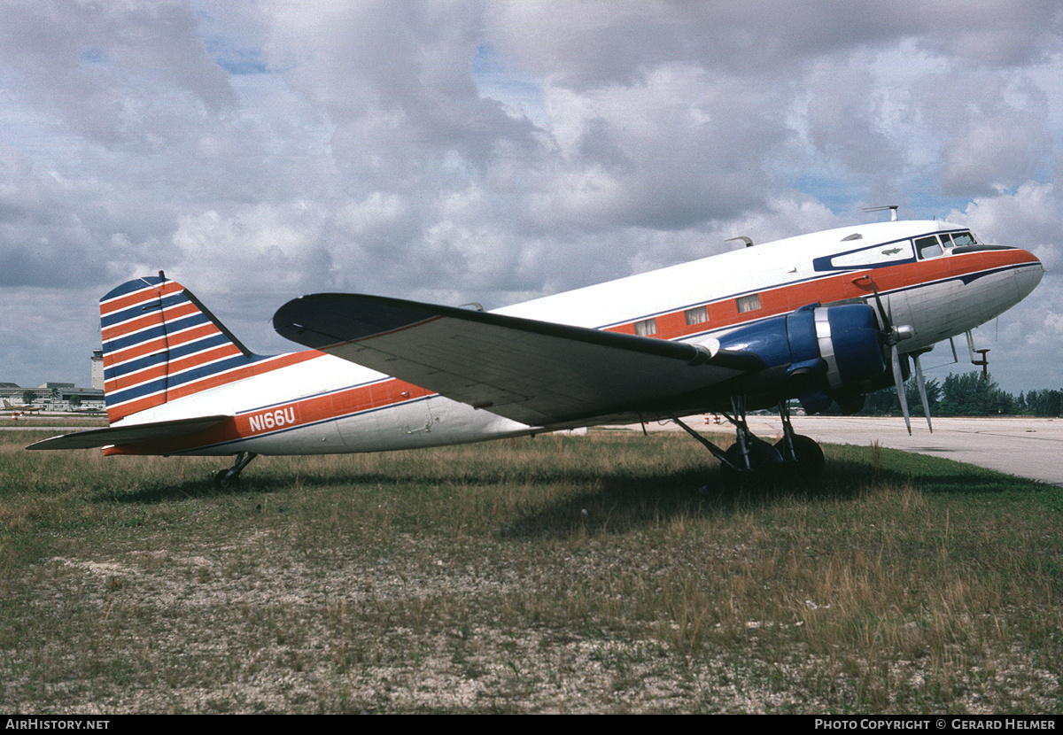 Aircraft Photo of N166U | Douglas DC-3A | AirHistory.net #130019