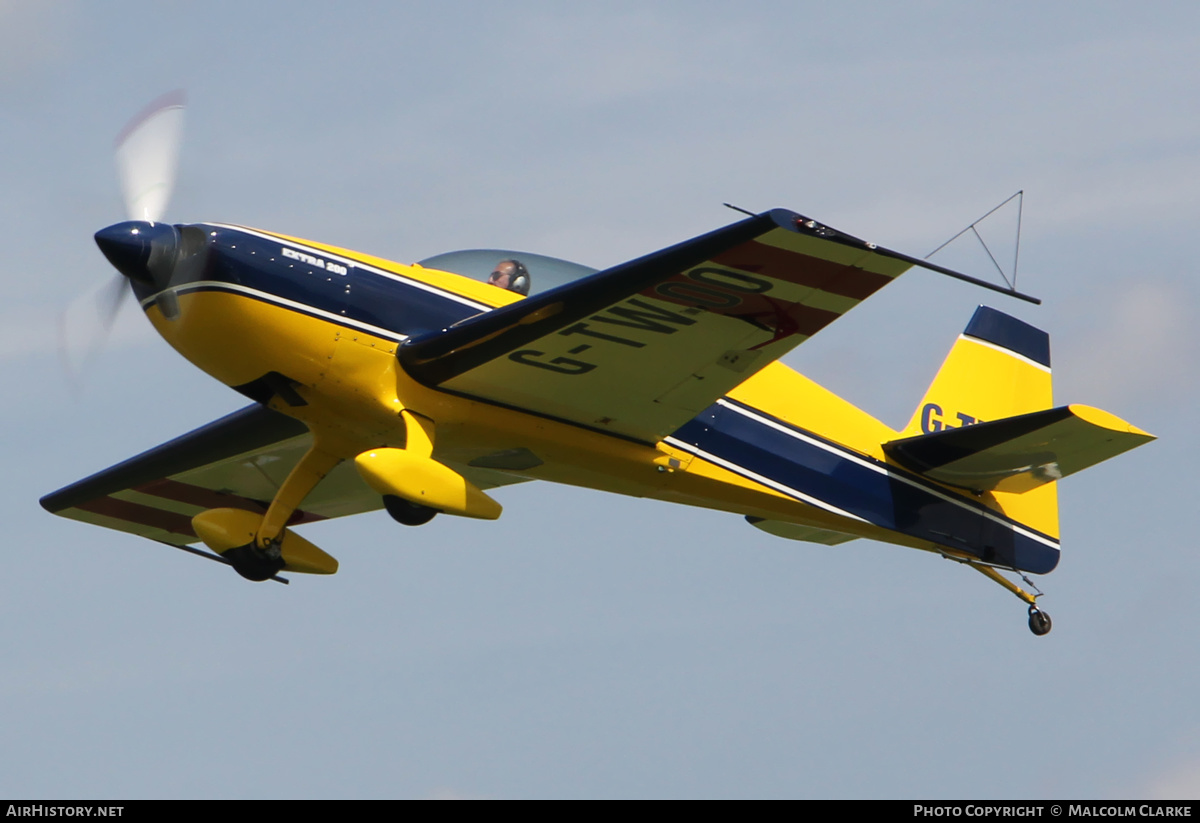 Aircraft Photo of G-TWOO | Extra EA300/200 | AirHistory.net #130140