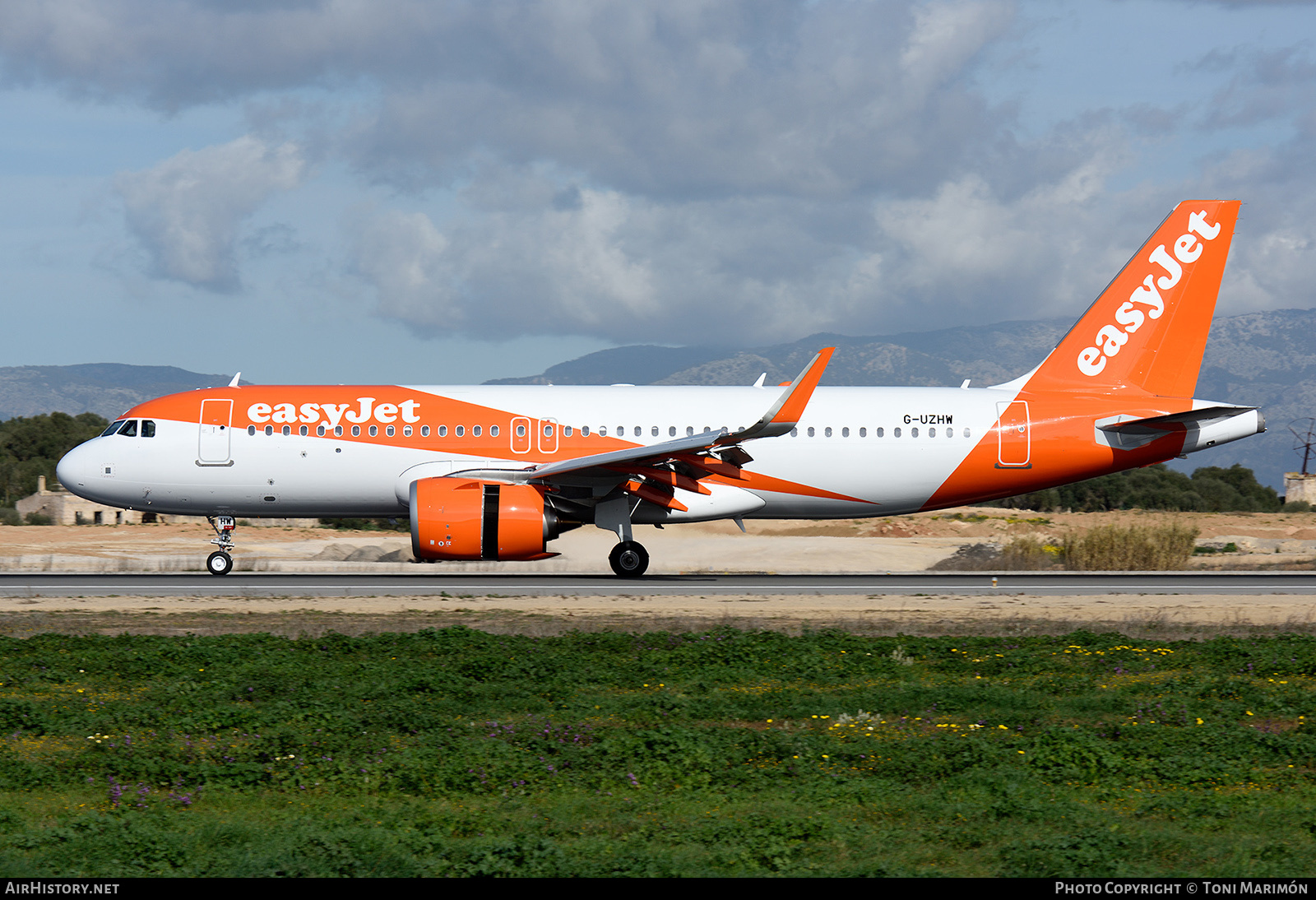 Aircraft Photo of G-UZHW | Airbus A320-251N | EasyJet | AirHistory.net #130179