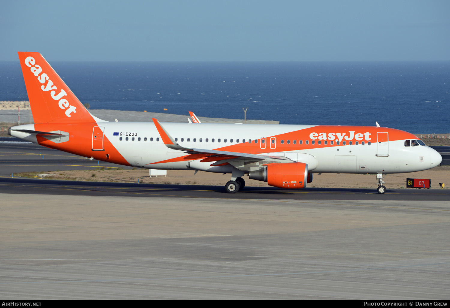 Aircraft Photo of G-EZOO | Airbus A320-214 | EasyJet | AirHistory.net #130185