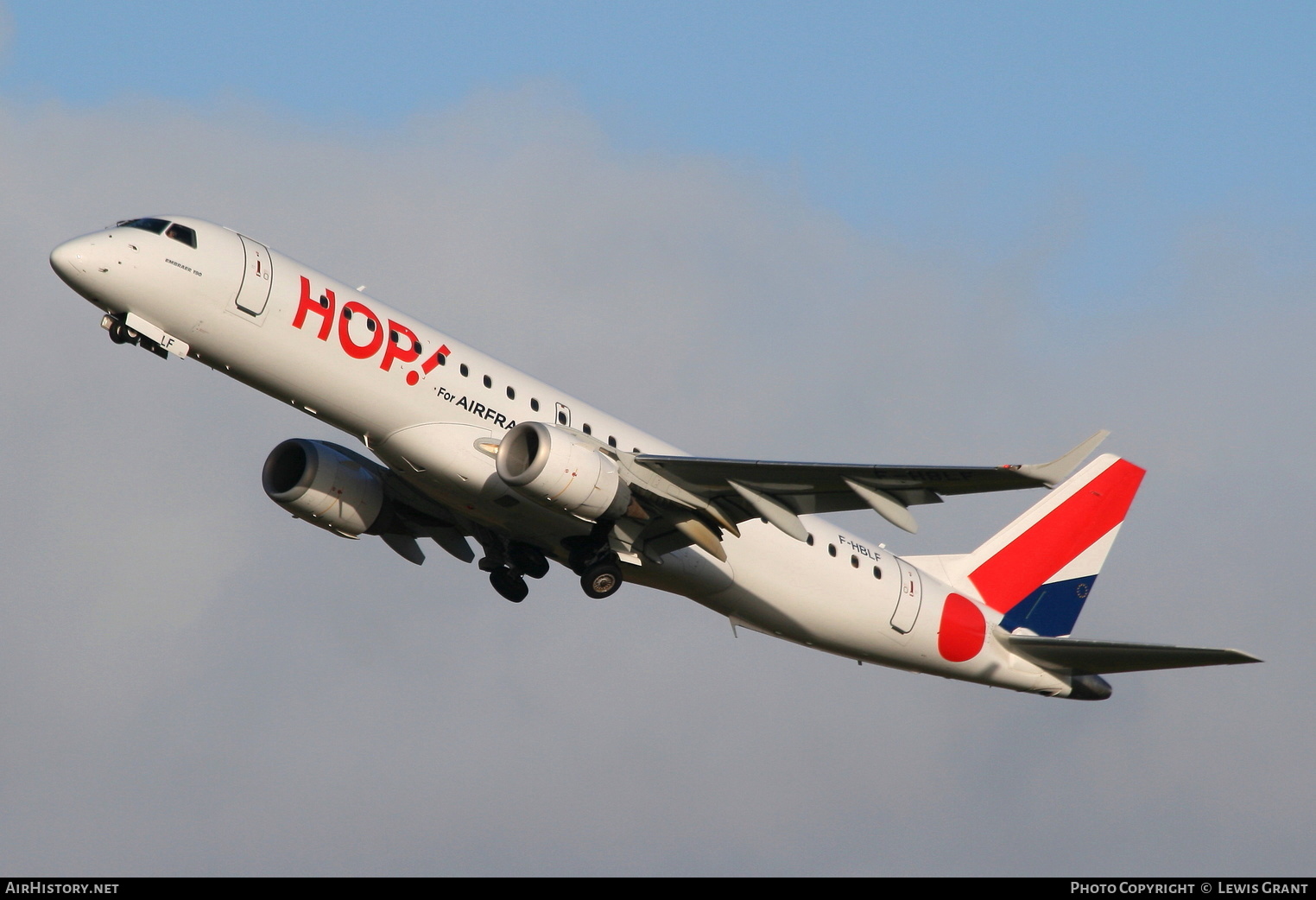 Aircraft Photo of F-HBLF | Embraer 190LR (ERJ-190-100LR) | Hop! | AirHistory.net #130187