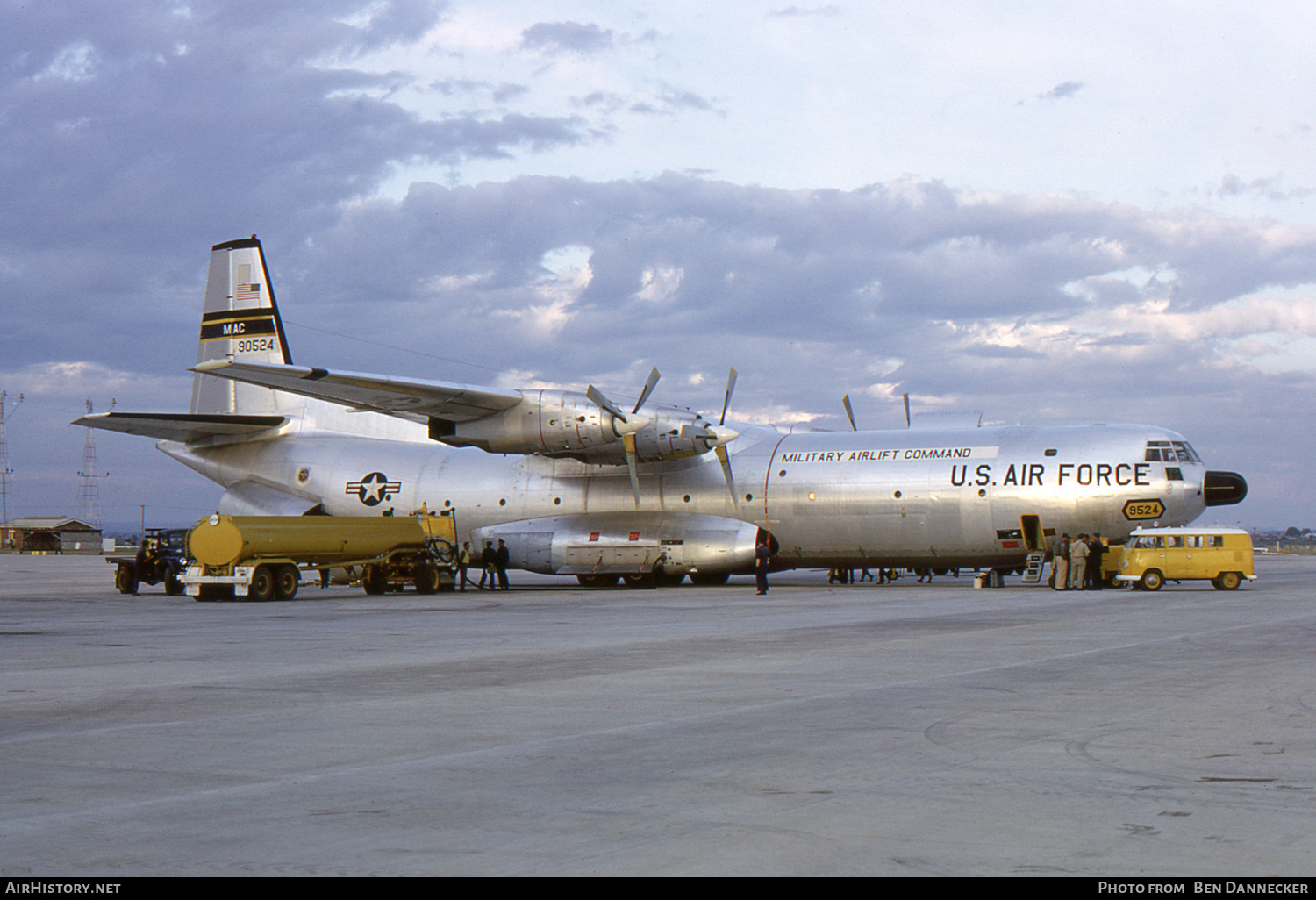 Aircraft Photo of 59-0524 / 90524 | Douglas C-133B Cargomaster | USA - Air Force | AirHistory.net #130222