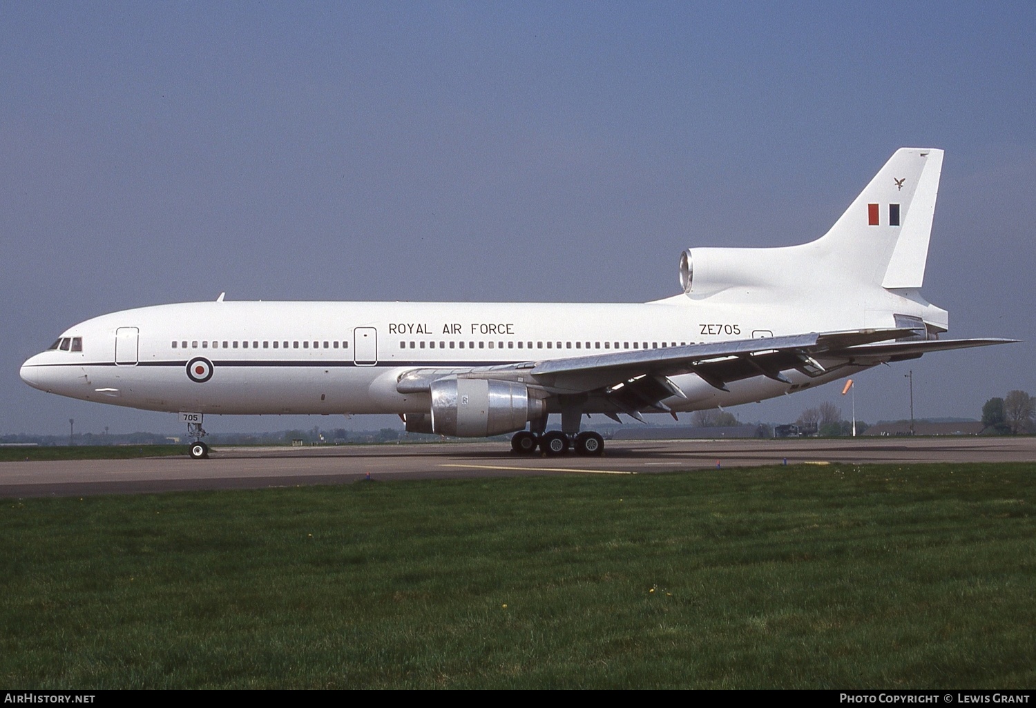 Aircraft Photo of ZE705 | Lockheed L-1011-385-3 TriStar C.2 | UK - Air Force | AirHistory.net #130256