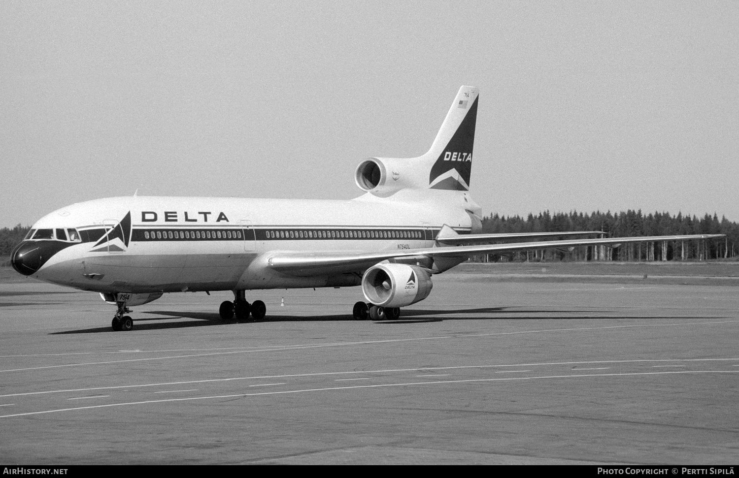 Aircraft Photo of N754DL | Lockheed L-1011-385-3 TriStar 500 | Delta Air Lines | AirHistory.net #130297