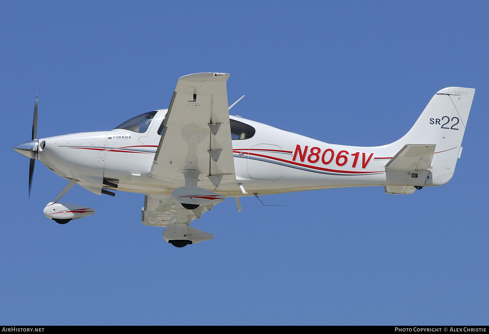 Aircraft Photo of N8061V | Cirrus SR-22 G1 | AirHistory.net #130300