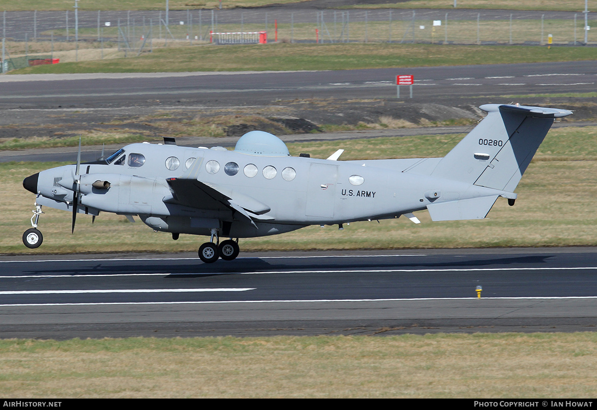 Aircraft Photo of 12-0280 / 00280 | Raytheon MC-12S Huron (350ER) | USA - Army | AirHistory.net #130310