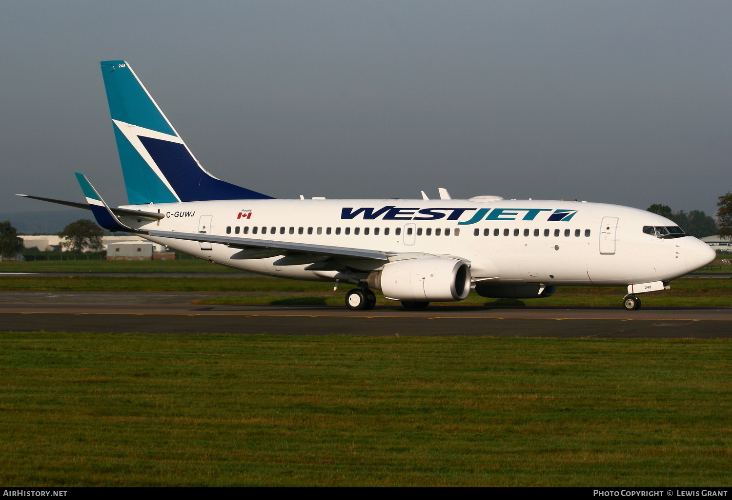 Aircraft Photo of C-GUWJ | Boeing 737-7CT | WestJet | AirHistory.net #130334