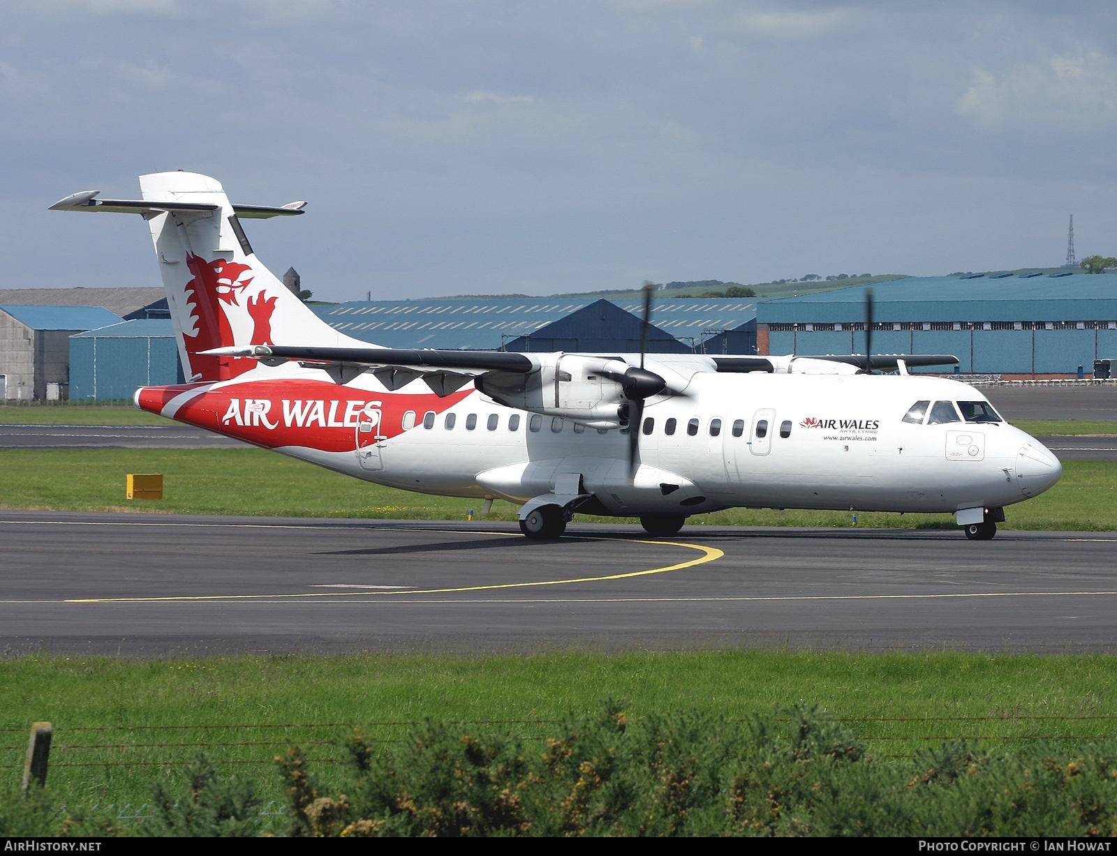 Aircraft Photo of G-SSEA | ATR ATR-42-300 | Air Wales | AirHistory.net #130359