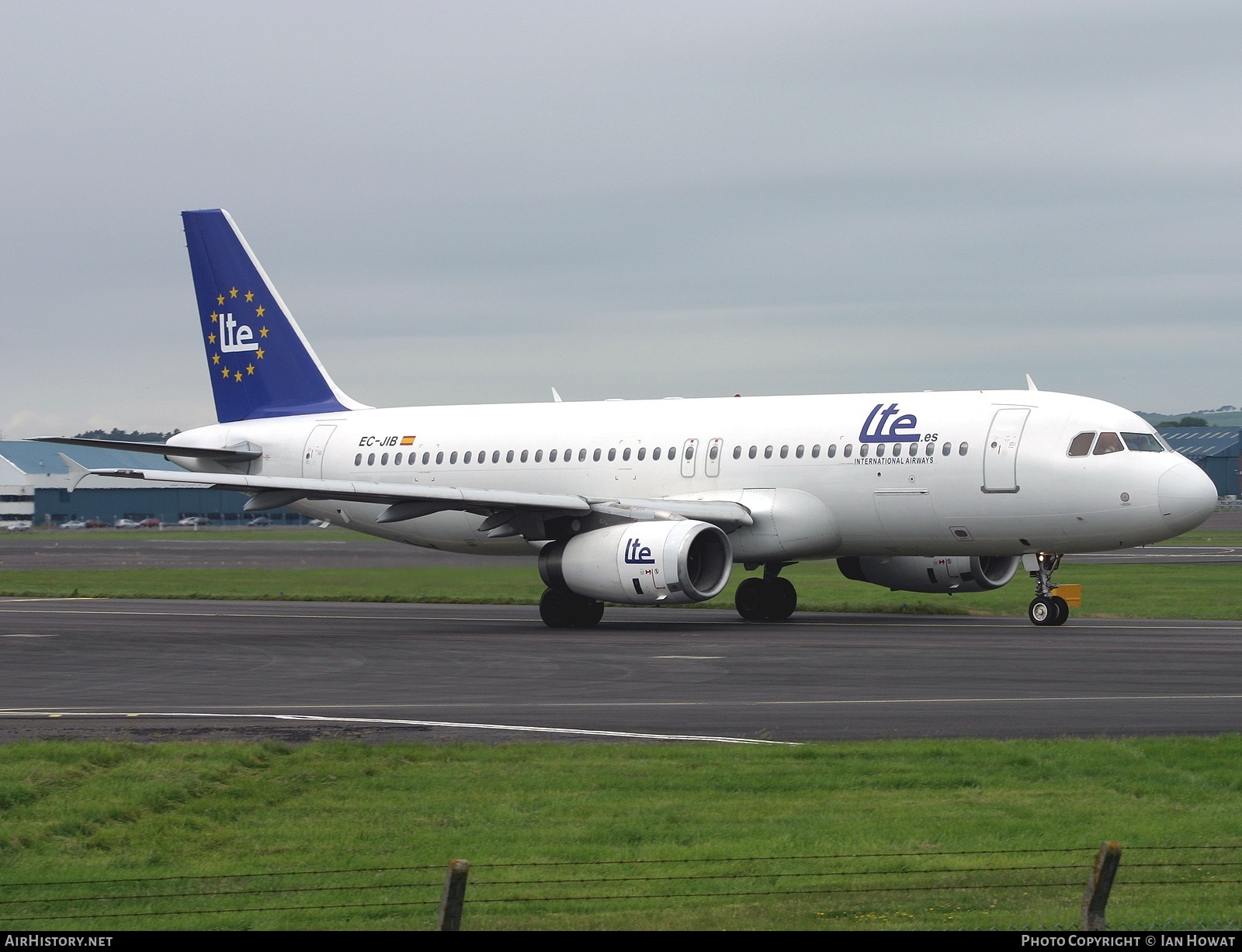 Aircraft Photo of EC-JIB | Airbus A320-232 | LTE International Airways | AirHistory.net #130447