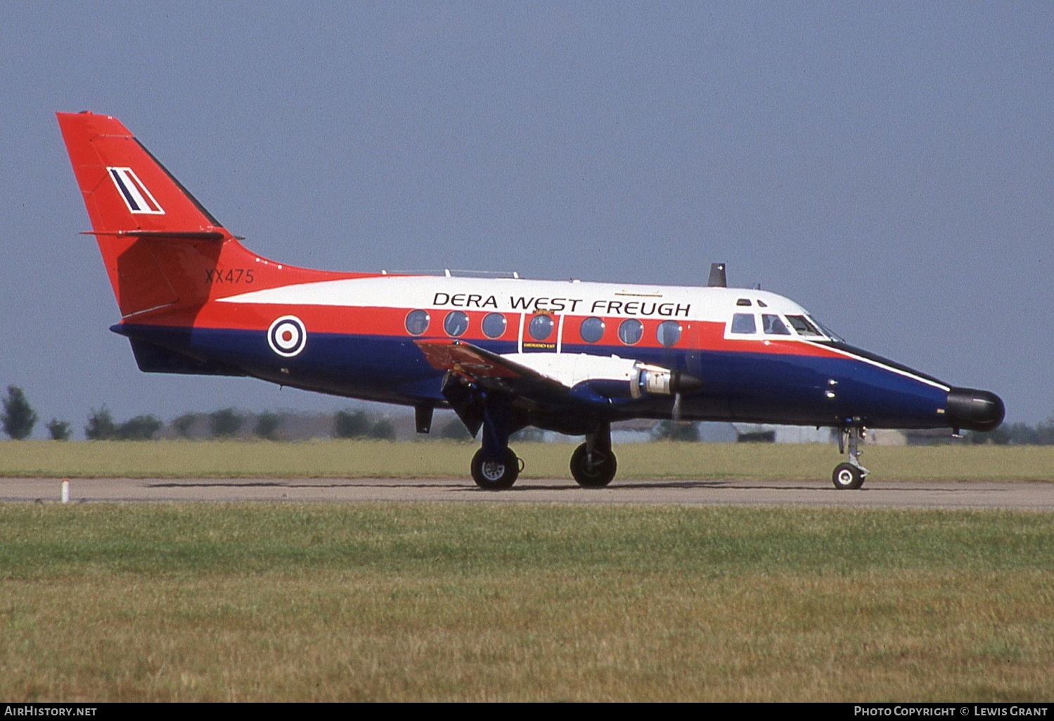 Aircraft Photo of XX475 | Scottish Aviation HP-137 Jetstream T2 | UK - Air Force | AirHistory.net #130660