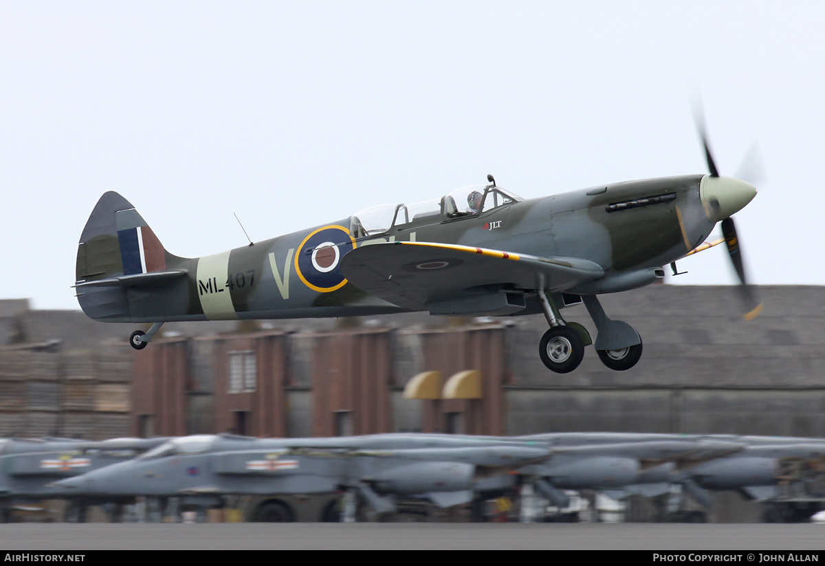 Aircraft Photo of G-LFIX / ML407 | Supermarine 509 Spitfire T9 | UK - Air Force | AirHistory.net #130682