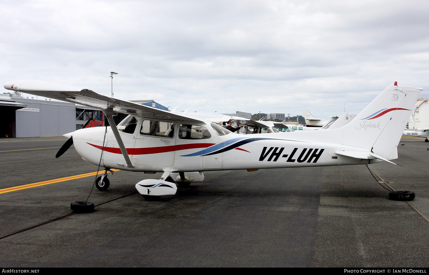Aircraft Photo of VH-LUH | Cessna 172R Skyhawk | AirHistory.net #130688