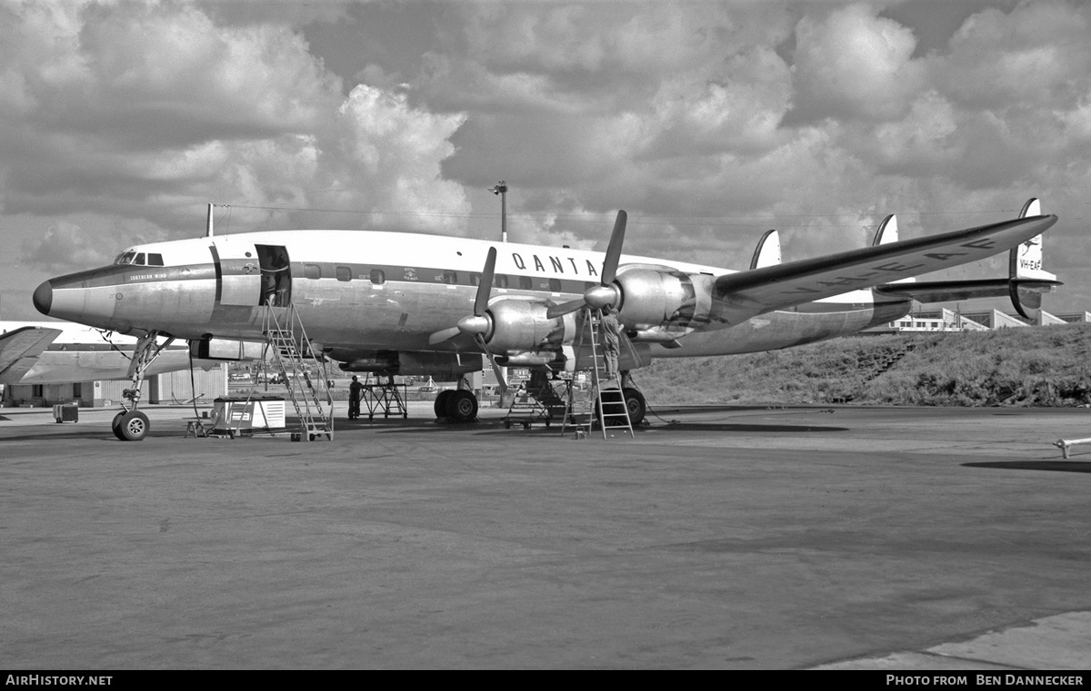 Aircraft Photo of VH-EAF | Lockheed L-1049G Super Constellation | Qantas | AirHistory.net #130694