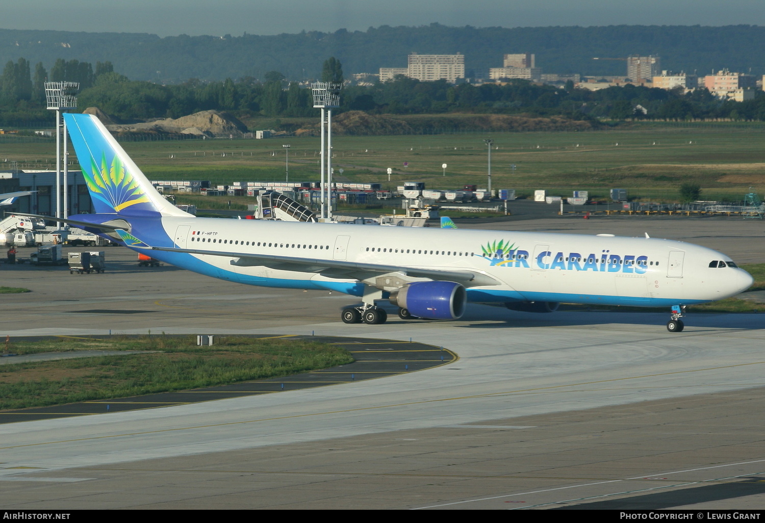 Aircraft Photo of F-HPTP | Airbus A330-323 | Air Caraïbes | AirHistory.net #130715
