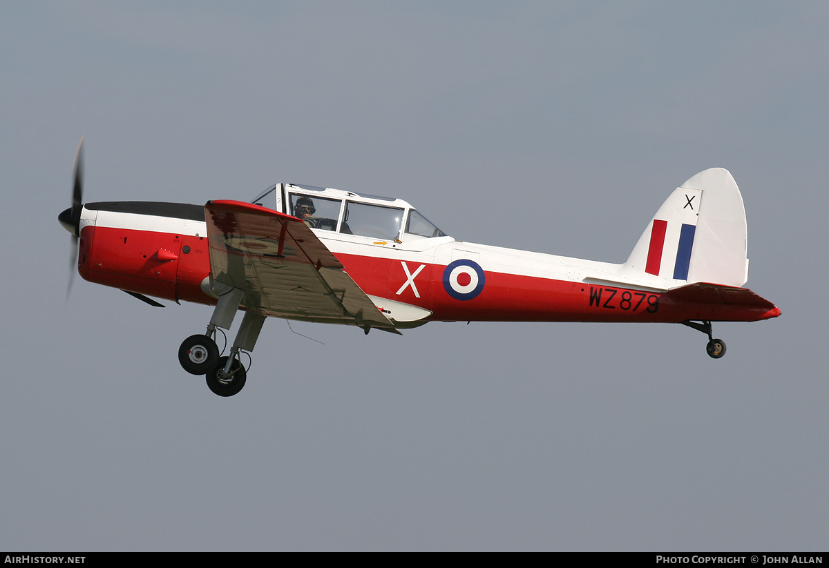 Aircraft Photo of G-BWUT / WZ879 | De Havilland DHC-1 Chipmunk Mk22 | UK - Air Force | AirHistory.net #130848