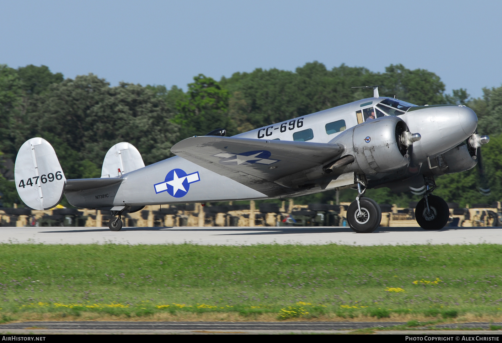 Aircraft Photo of N7381C / 447696 | Beech C18S | USA - Air Force | AirHistory.net #131065