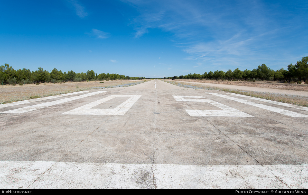 Airport photo of Guadix - El Conejo in Spain | AirHistory.net #131115