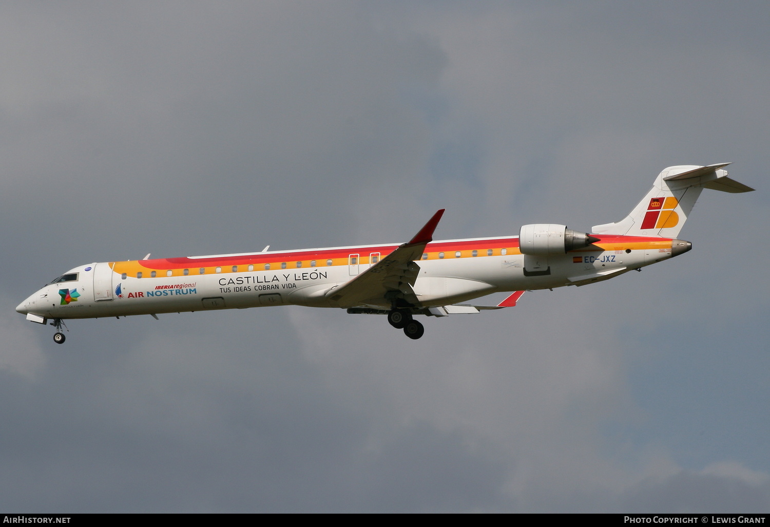 Aircraft Photo of EC-JXZ | Bombardier CRJ-900ER (CL-600-2D24) | Iberia Regional | AirHistory.net #131156