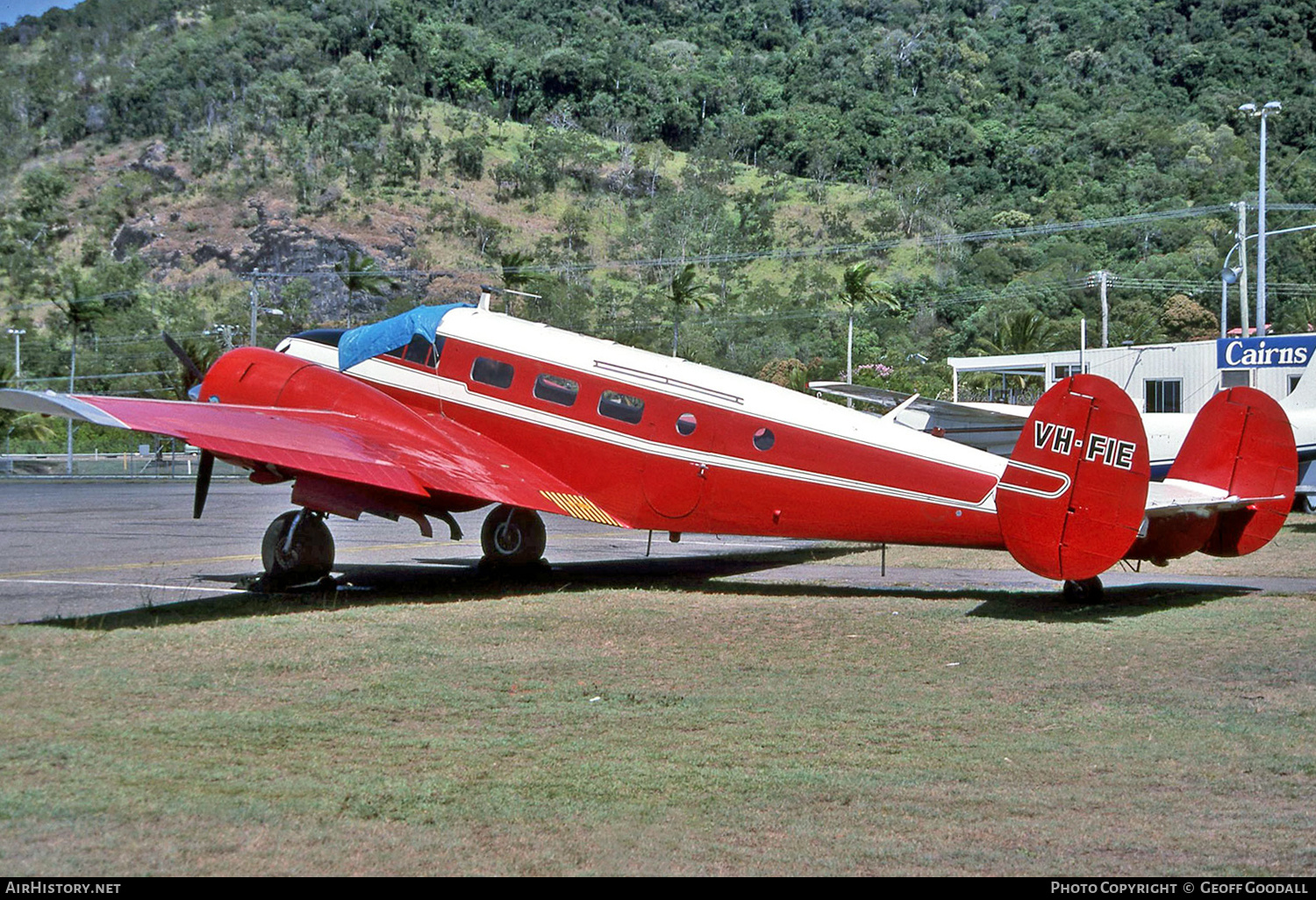 Aircraft Photo of VH-FIE | Beech D18S | Splitters Creek Airlines | AirHistory.net #131167