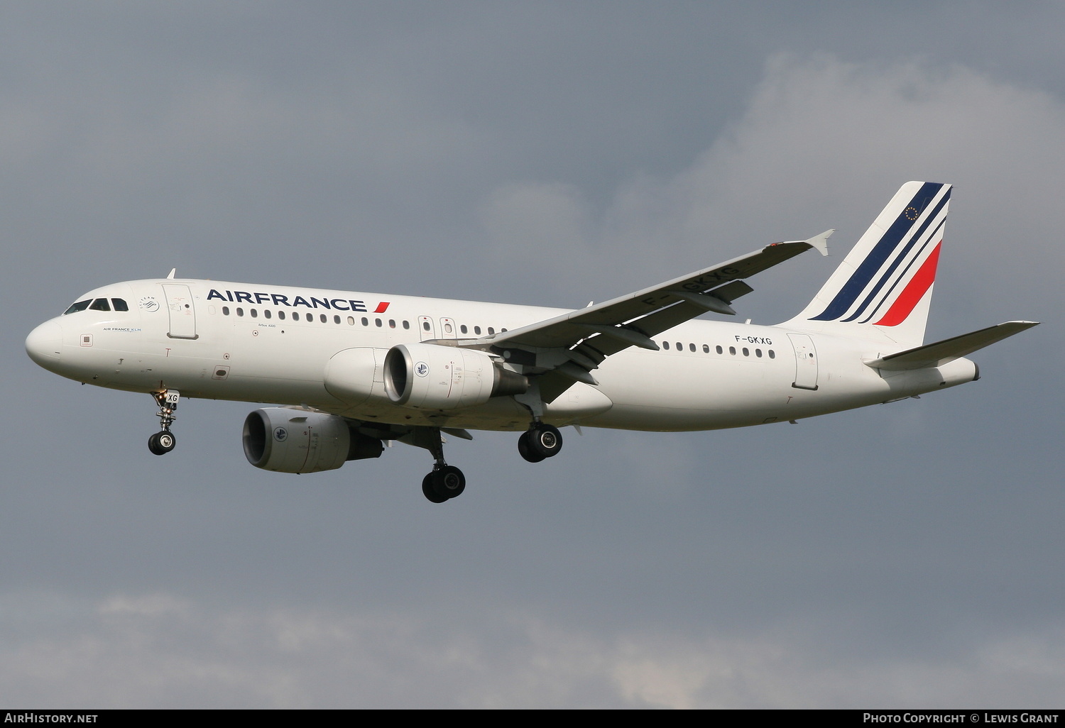 Aircraft Photo of F-GKXG | Airbus A320-214 | Air France | AirHistory.net #131184