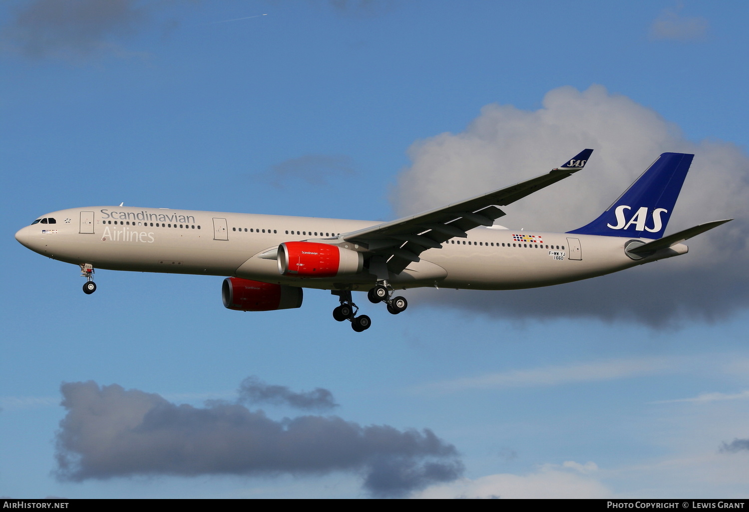 Aircraft Photo of F-WWYJ | Airbus A330-343 | Scandinavian Airlines - SAS | AirHistory.net #131269
