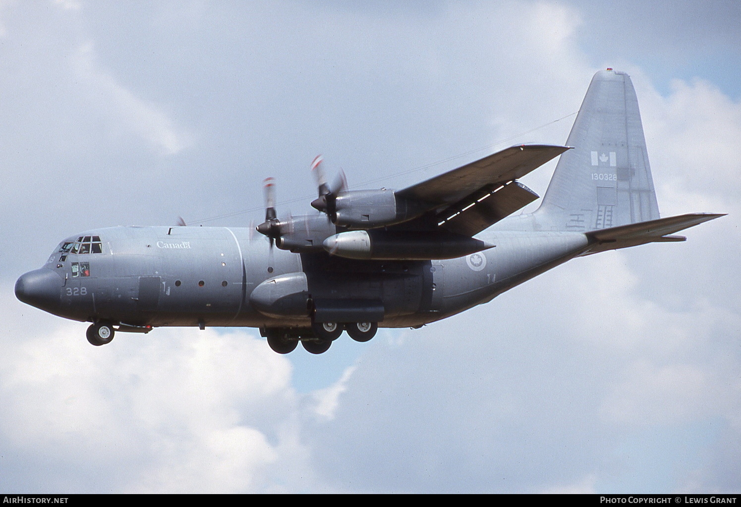 Aircraft Photo of 130328 | Lockheed CC-130E Hercules | Canada - Air Force | AirHistory.net #131371