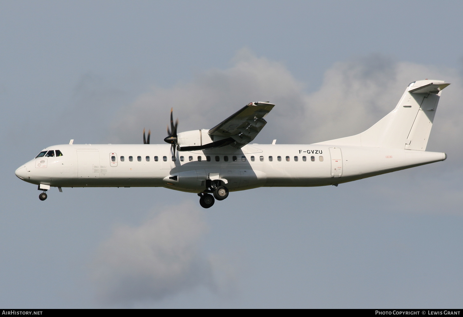 Aircraft Photo of F-GVZU | ATR ATR-72-500 (ATR-72-212A) | AirHistory.net #131374