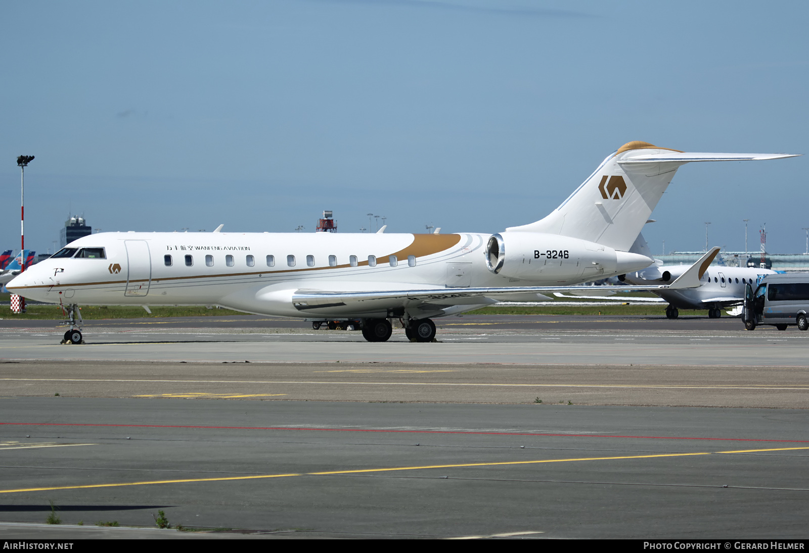 Aircraft Photo of B-3246 | Bombardier Global 6000 (BD-700-1A10) | Wanfeng Aviation | AirHistory.net #131461