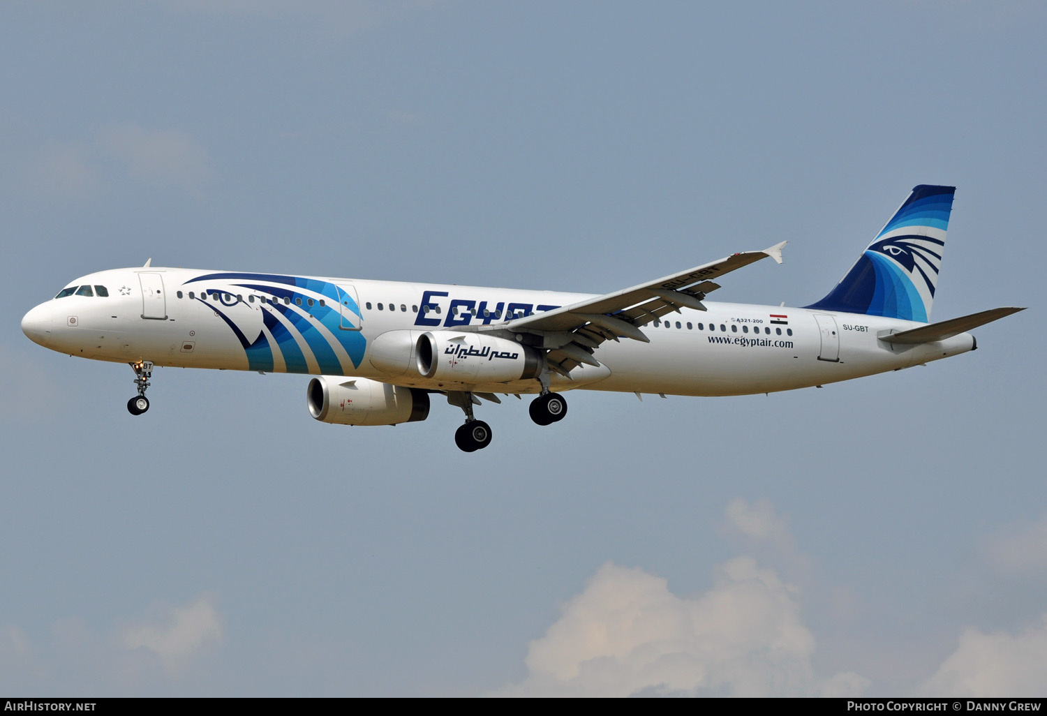 Aircraft Photo of SU-GBT | Airbus A321-131 | EgyptAir | AirHistory.net #131511