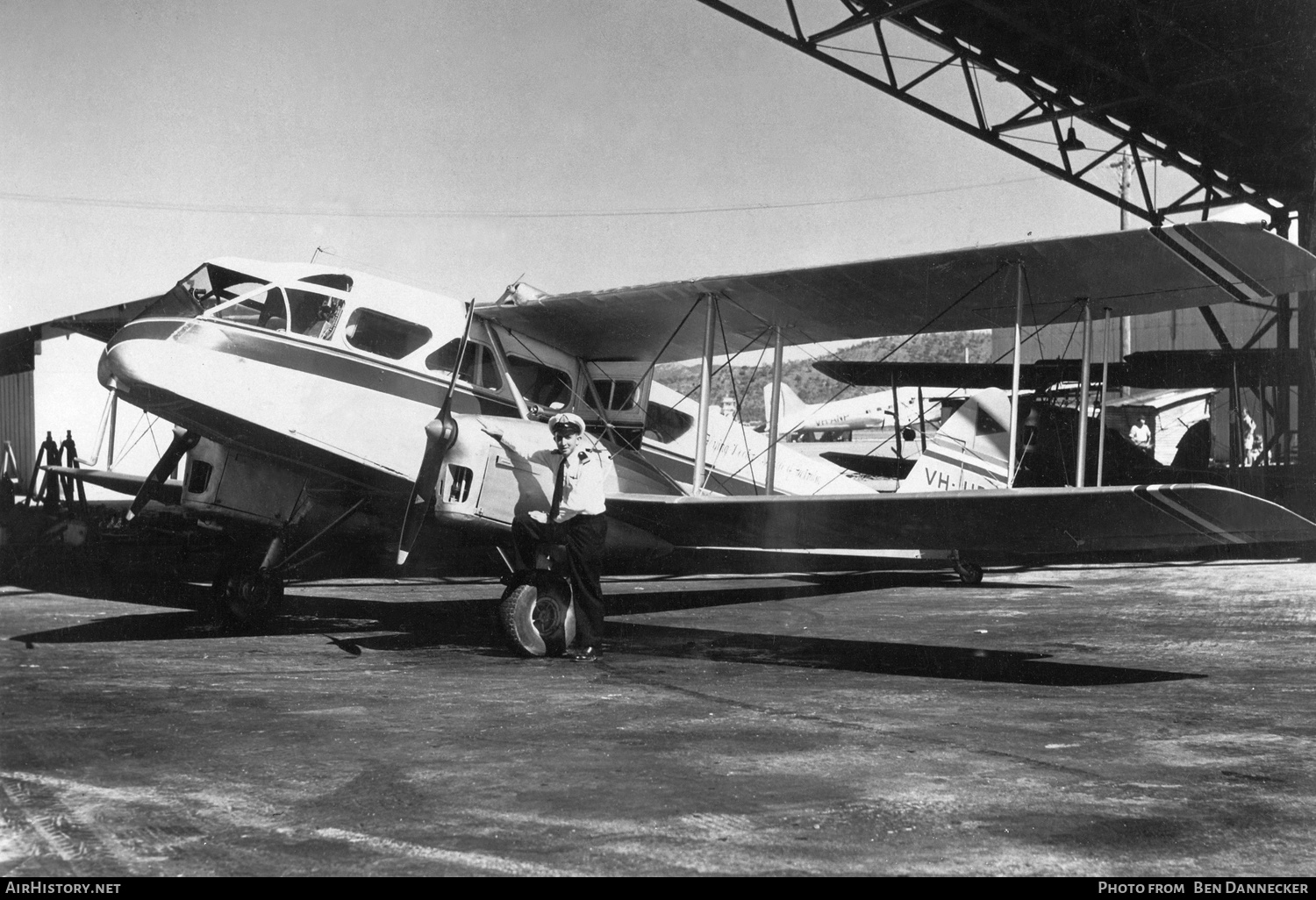 Aircraft Photo of VH-URY | De Havilland D.H. 84 Dragon 1 | Flying Doctor Service of Australia | AirHistory.net #131550