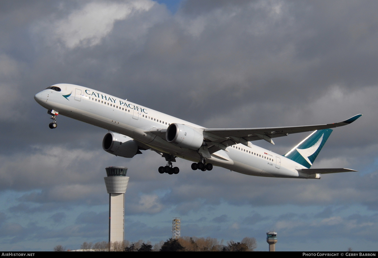 Aircraft Photo of B-LRX | Airbus A350-941 | Cathay Pacific Airways | AirHistory.net #131569