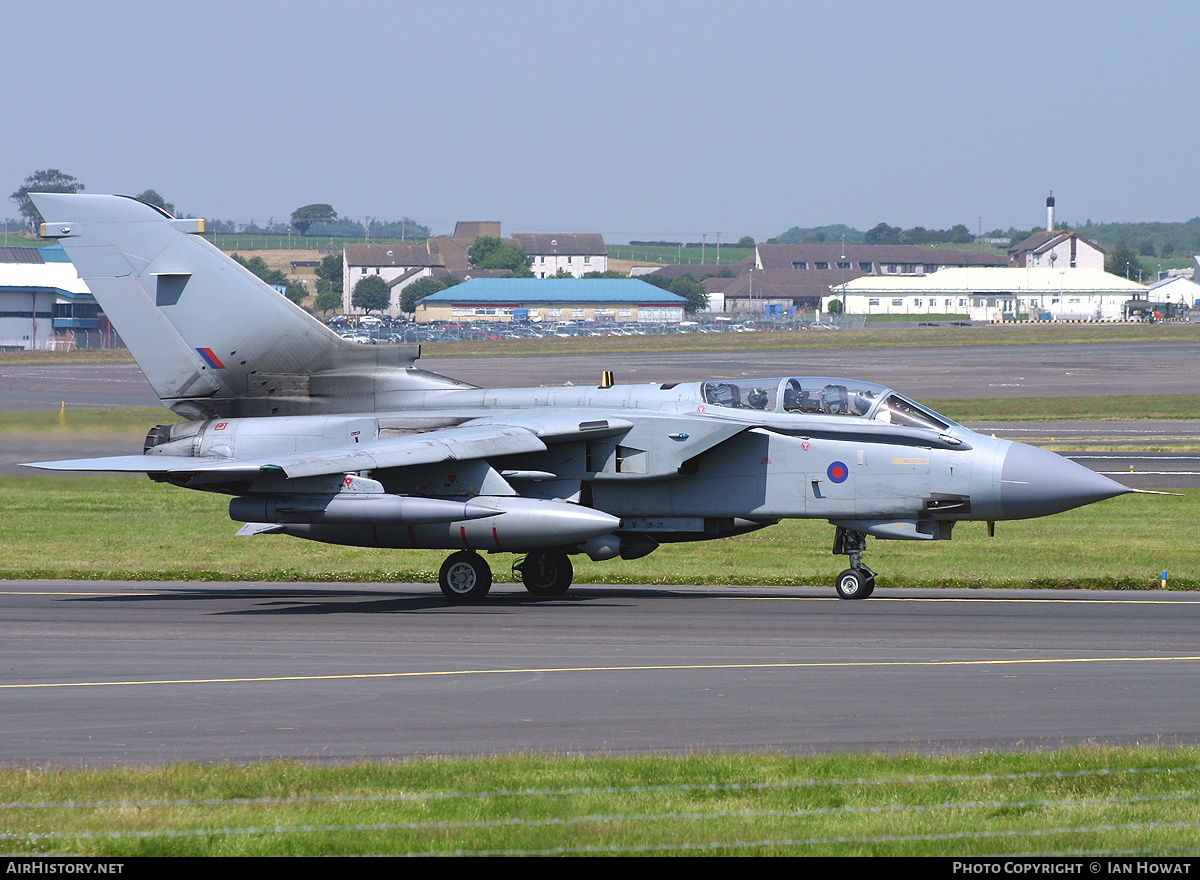 Aircraft Photo of ZD849 | Panavia Tornado GR4 | UK - Air Force | AirHistory.net #131703