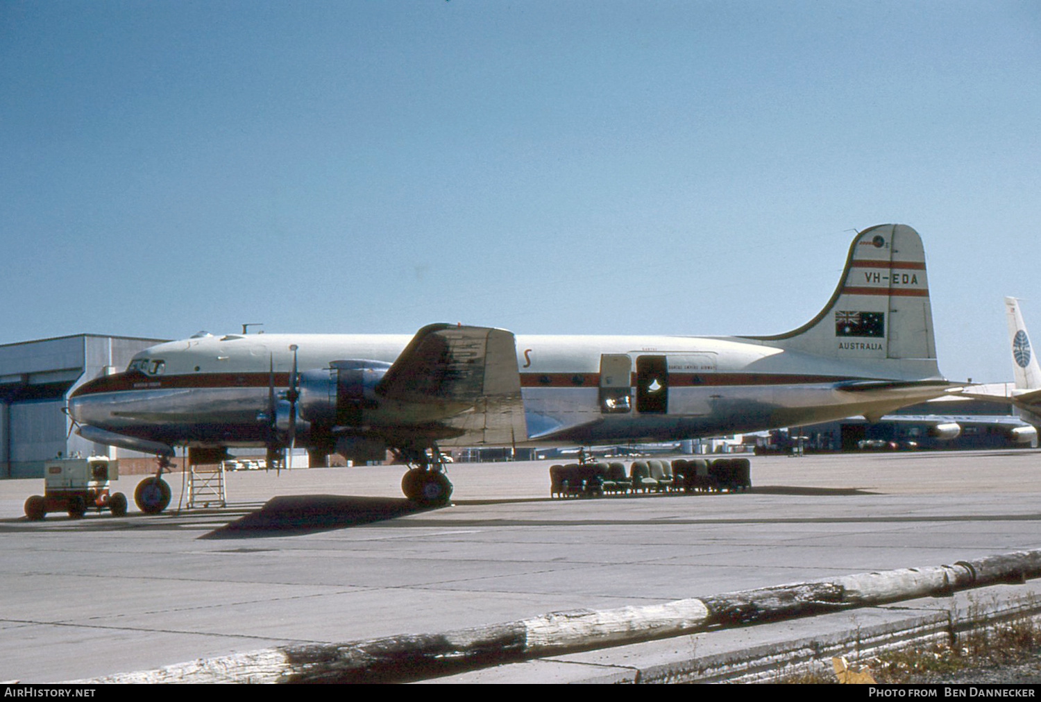 Aircraft Photo of VH-EDA | Douglas DC-4-1009 | Qantas | AirHistory.net #131775