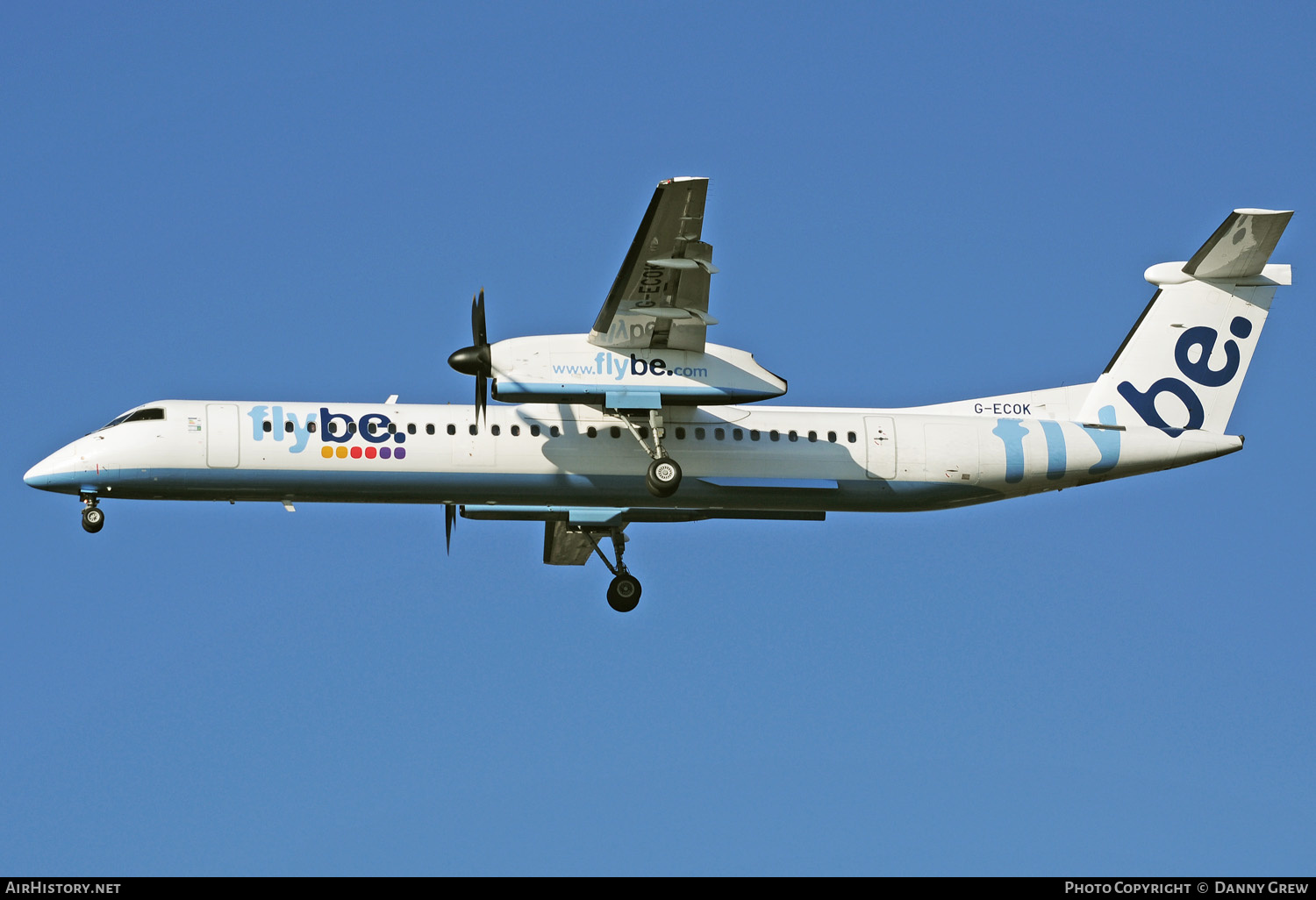 Aircraft Photo of G-ECOK | Bombardier DHC-8-402 Dash 8 | Flybe | AirHistory.net #131798