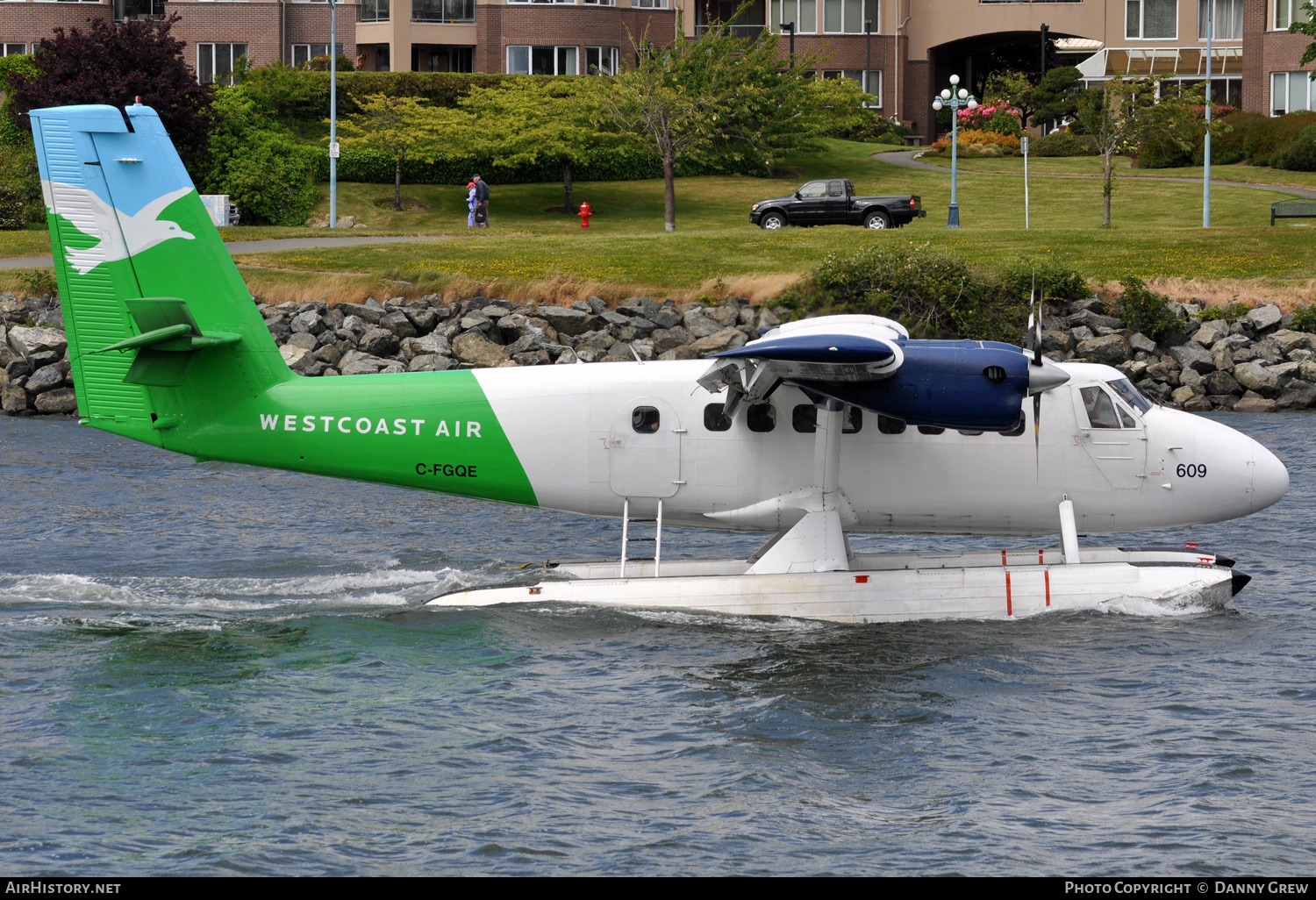 Aircraft Photo of C-FGQE | De Havilland Canada DHC-6-100 Twin Otter | Westcoast Air | AirHistory.net #131932