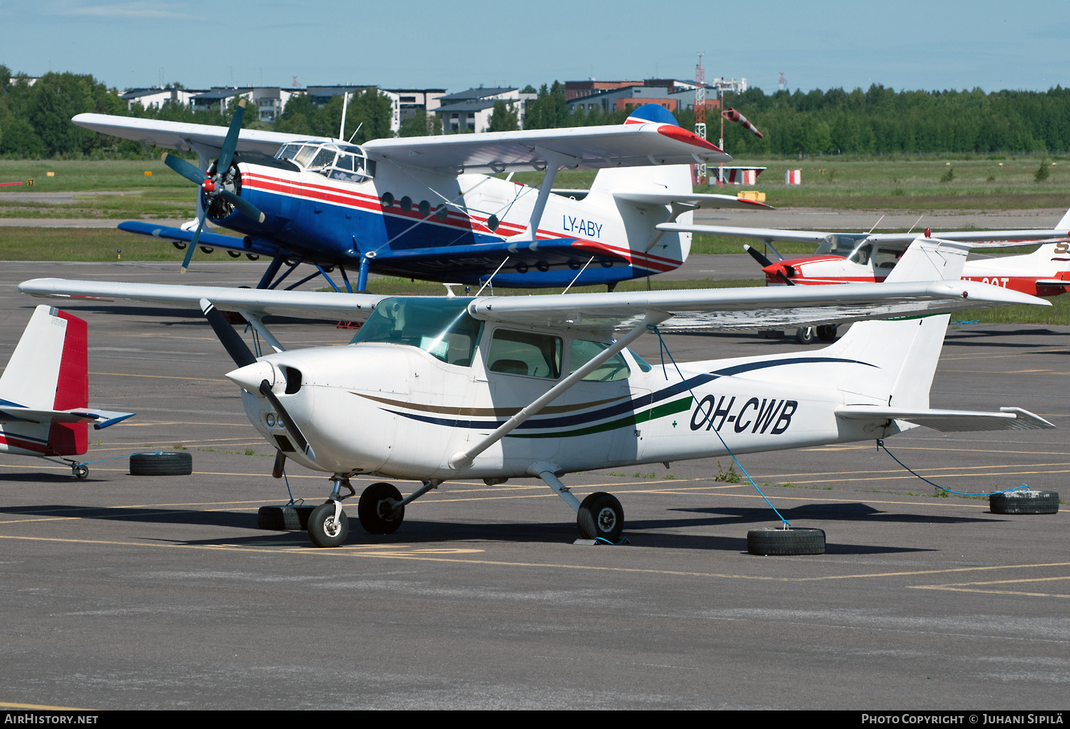 Aircraft Photo of OH-CWB | Cessna 172M Skyhawk II | BF-Lento | AirHistory.net #132019