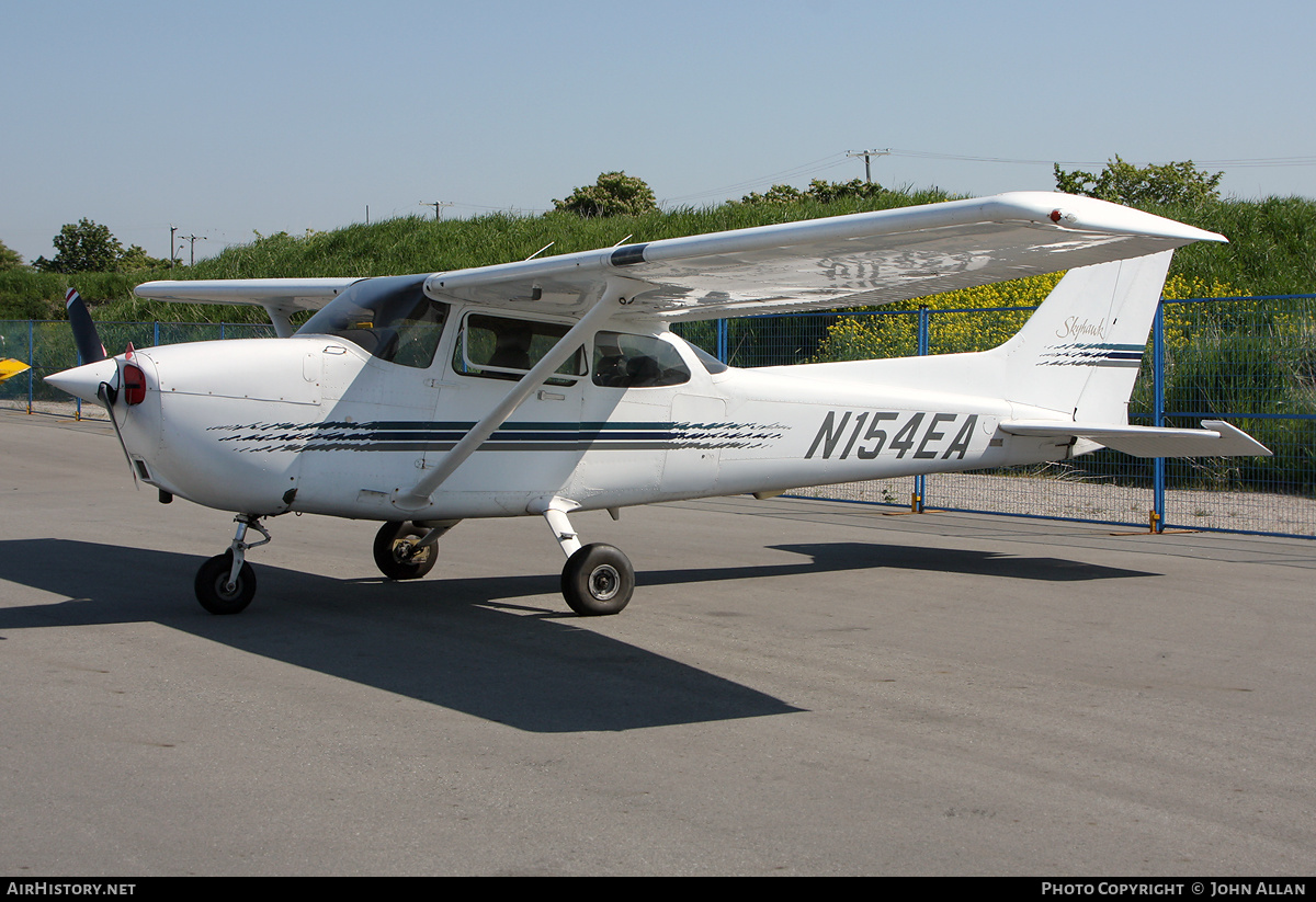 Aircraft Photo of N154EA | Cessna 172R Skyhawk | AirHistory.net #132112