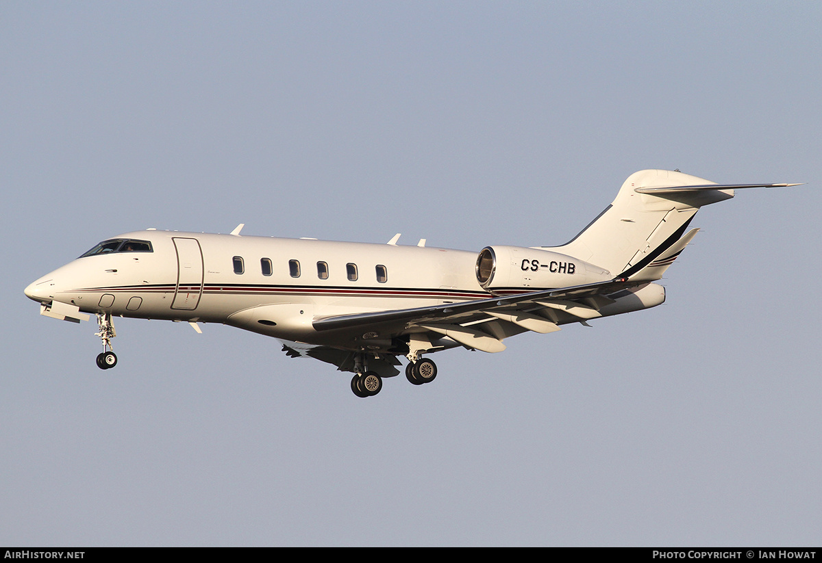 Aircraft Photo of CS-CHB | Bombardier Challenger 350 (BD-100-1A10) | AirHistory.net #132222
