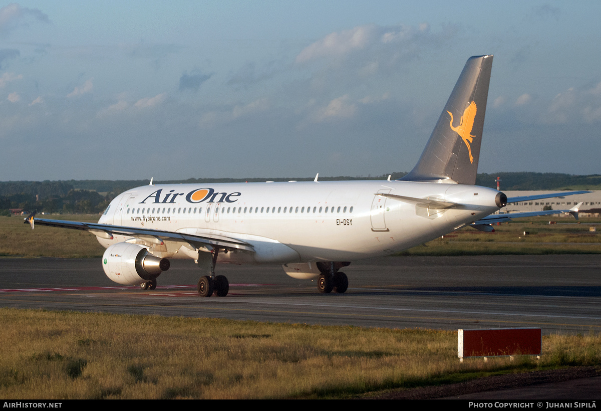 Aircraft Photo of EI-DSY | Airbus A320-216 | Air One | AirHistory.net #132252