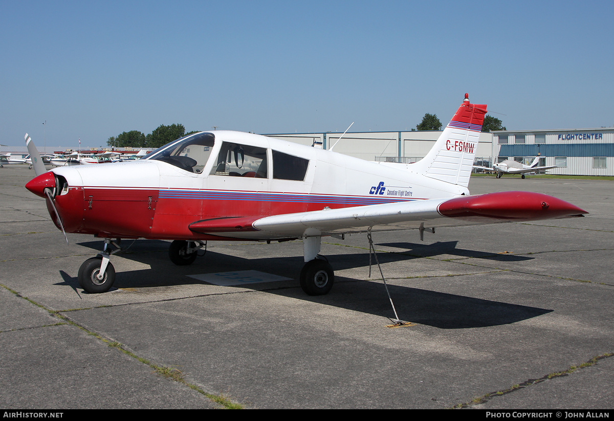 Aircraft Photo of C-FGMW | Piper PA-28-140 Cherokee | Canadian Flight Centre | AirHistory.net #132285