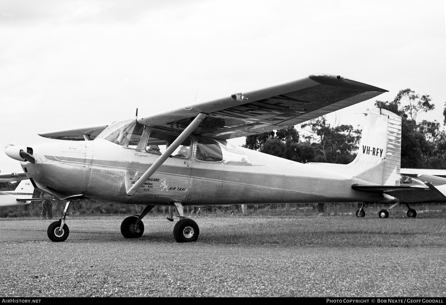 Aircraft Photo of VH-RFY | Cessna 172 | New England Air Taxi | AirHistory.net #132511