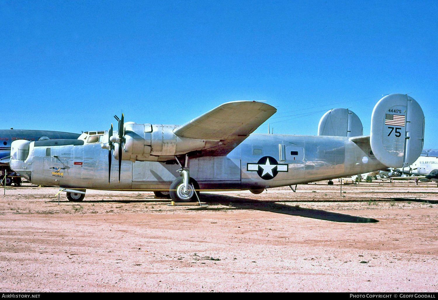 Aircraft Photo of 44-44175 / 444175 | Consolidated B-24J Liberator | USA - Air Force | AirHistory.net #132587