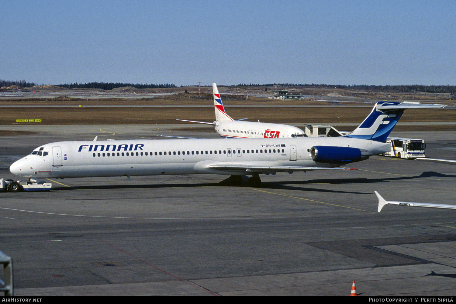 Aircraft Photo of OH-LMW | McDonnell Douglas MD-82 (DC-9-82) | Finnair | AirHistory.net #132626