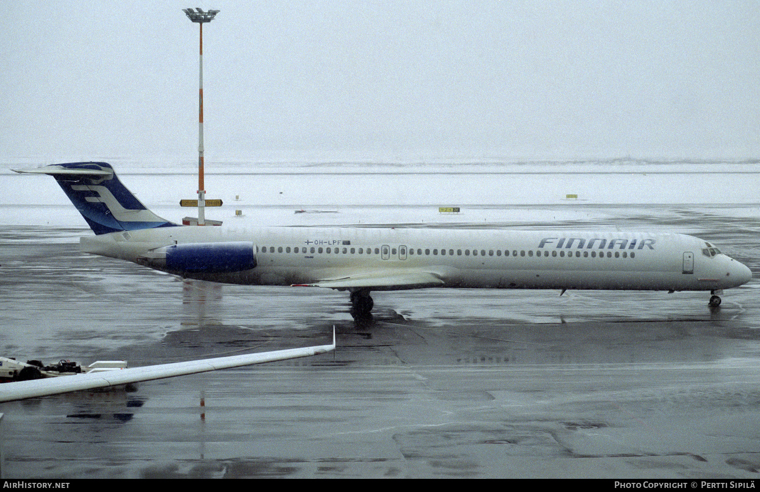 Aircraft Photo of OH-LPF | McDonnell Douglas MD-83 (DC-9-83) | Finnair | AirHistory.net #132645