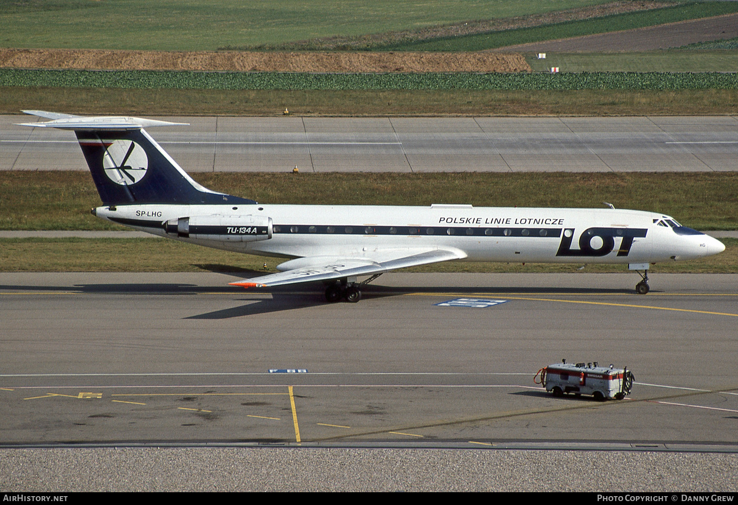 Aircraft Photo of SP-LHG | Tupolev Tu-134AK | LOT Polish Airlines - Polskie Linie Lotnicze | AirHistory.net #132747