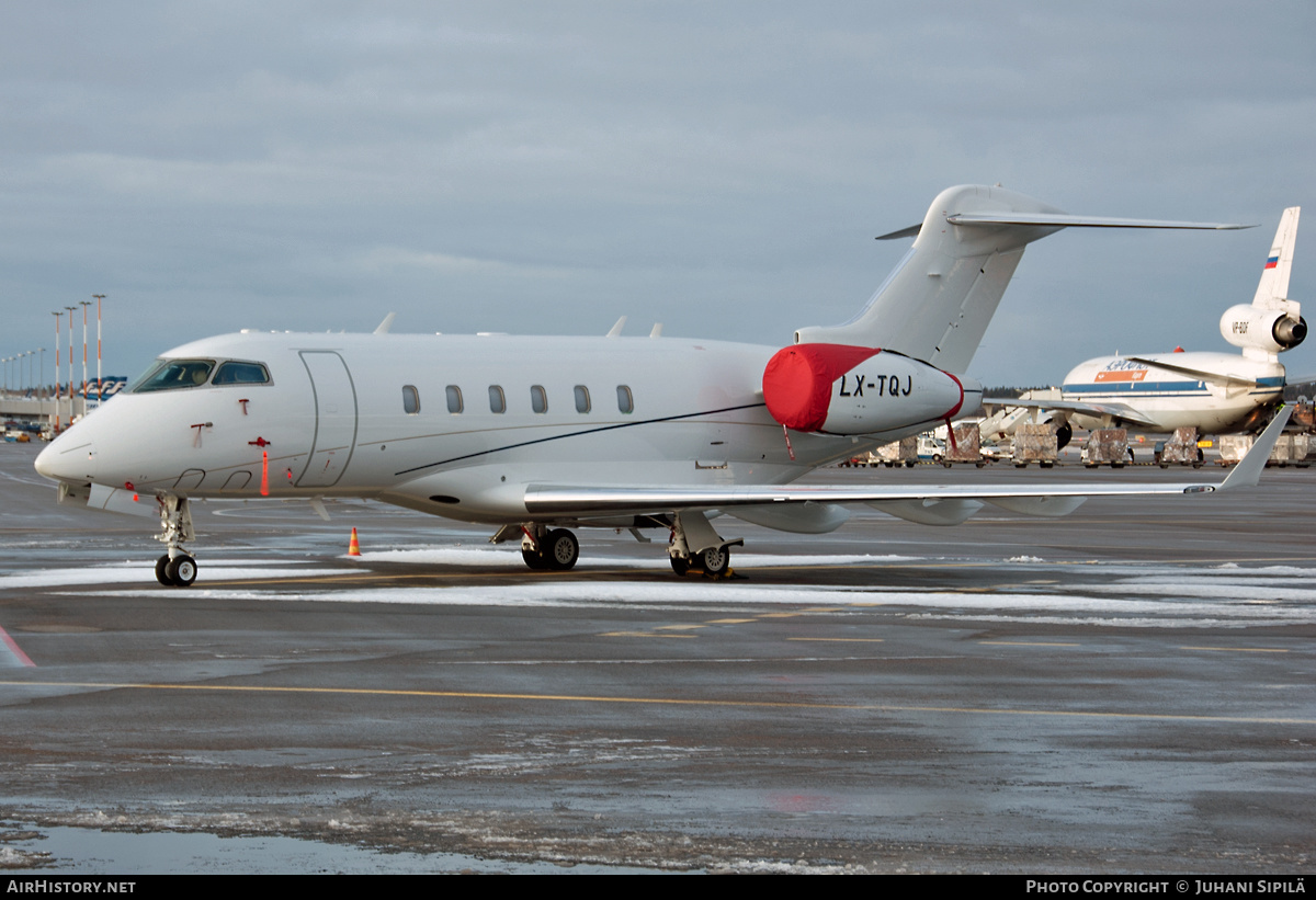 Aircraft Photo of LX-TQJ | Bombardier Challenger 300 (BD-100-1A10) | AirHistory.net #132846