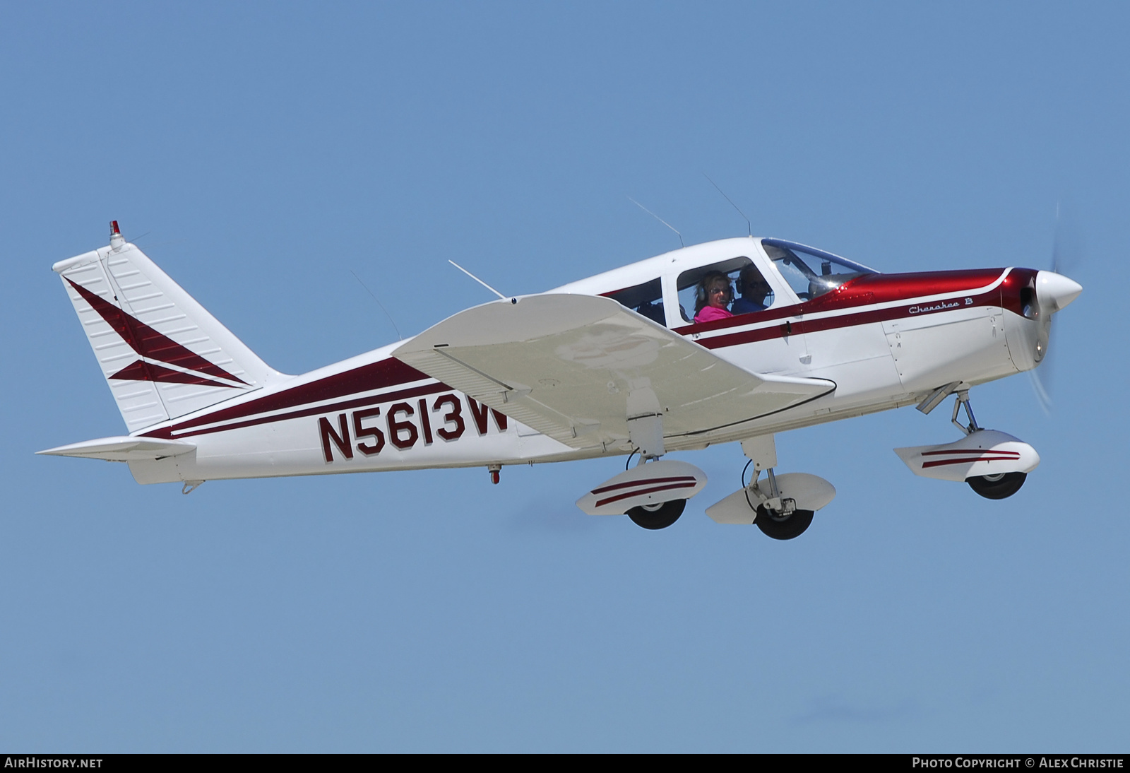 Aircraft Photo of N5613W | Piper PA-28-140 Cherokee B | AirHistory.net #132998