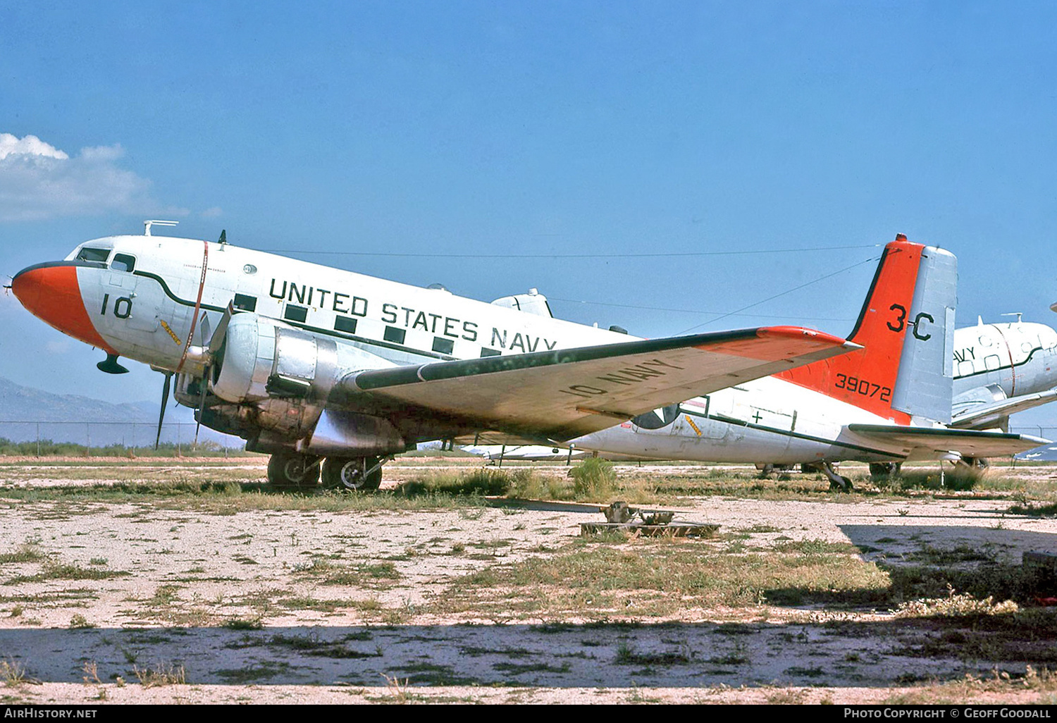 Aircraft Photo of 39072 | Douglas C-117D (DC-3S) | USA - Navy | AirHistory.net #133036